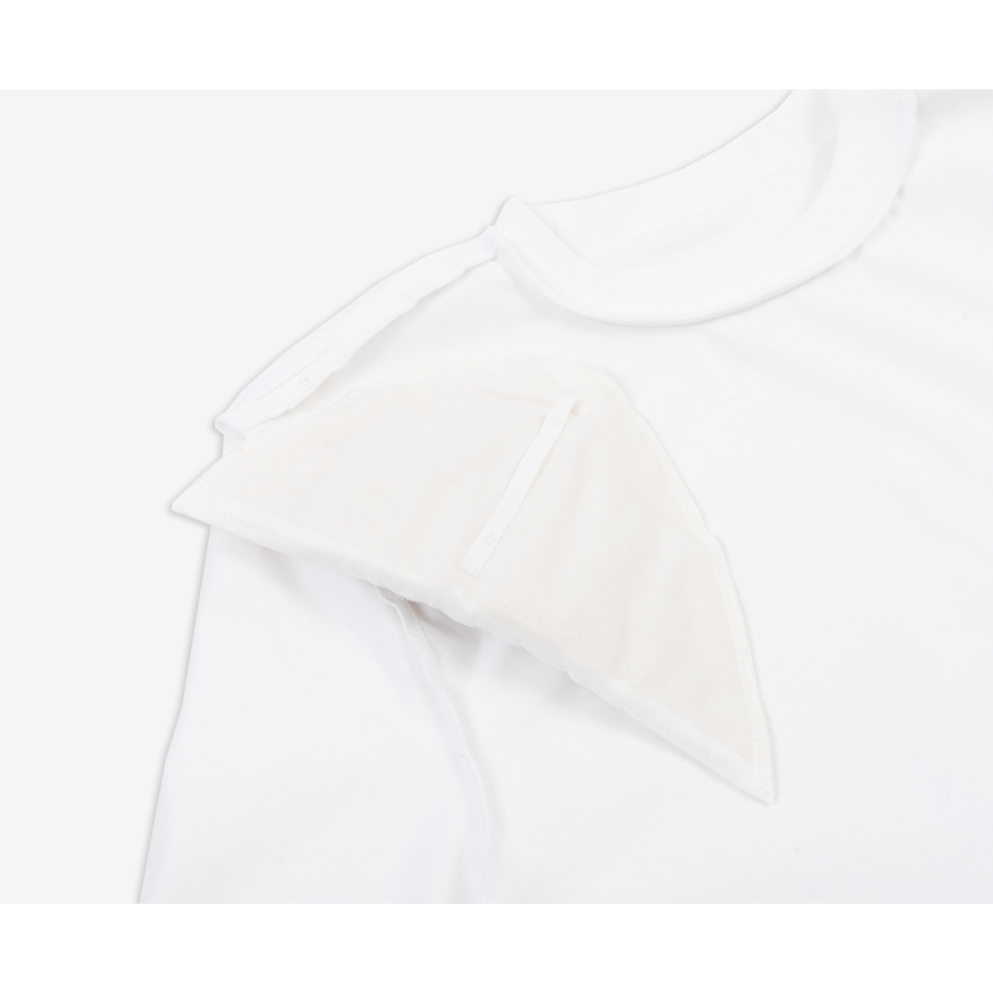 <Foundation Wear> Edge Tee/white（ショルダーパッドTシャツ・肩パッドT）