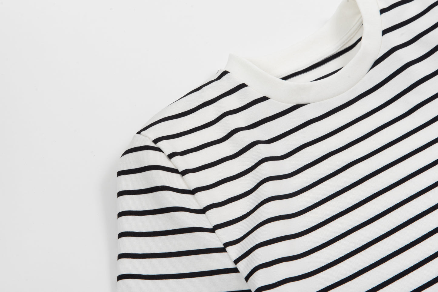 <Foundation Wear> Edge Tee/border（ショルダーパッドTシャツ・肩パッドT）