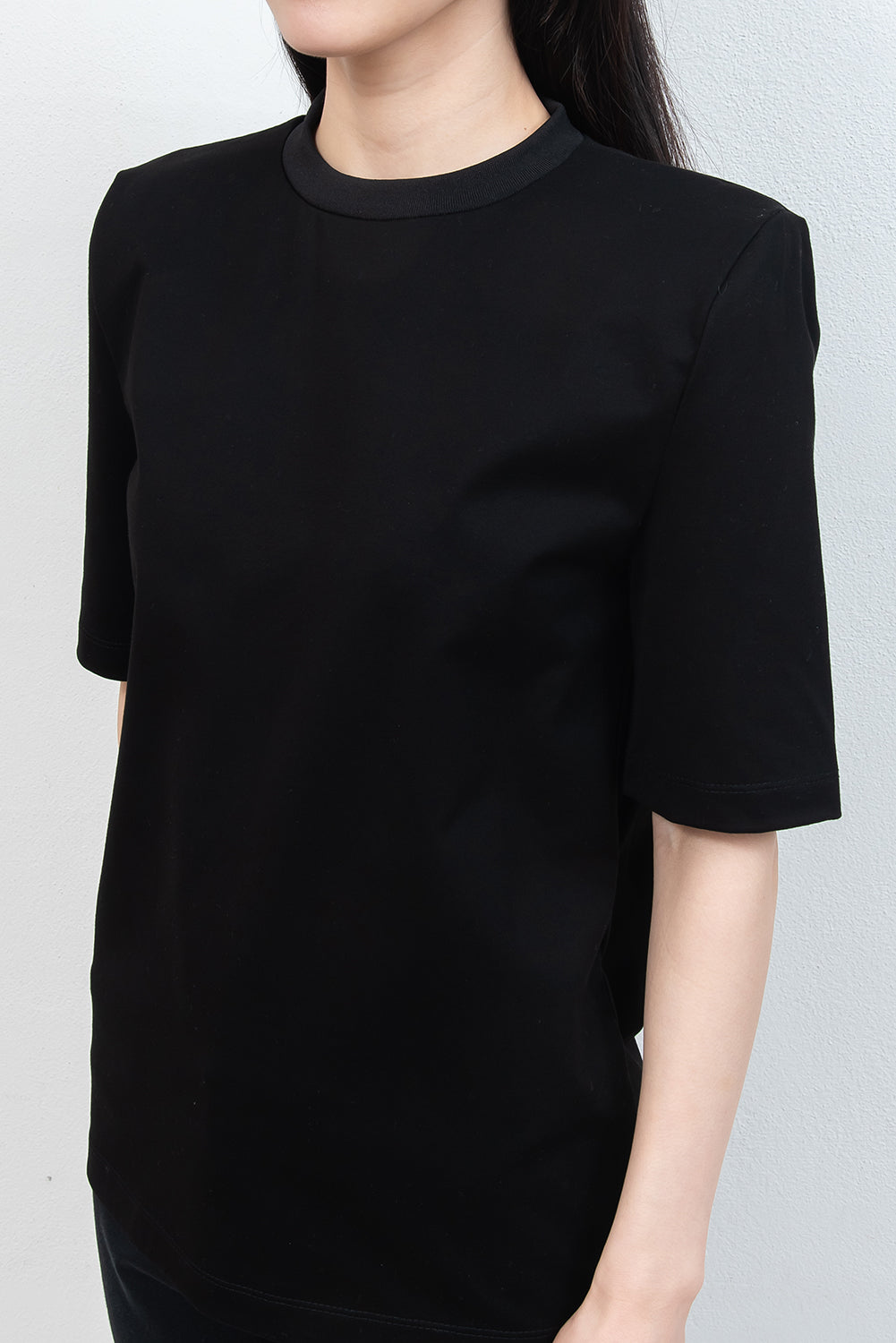 【MANIMARIS】ショルダーパッドTシャツ・肩パッドT シャツ 商品 – manimaris