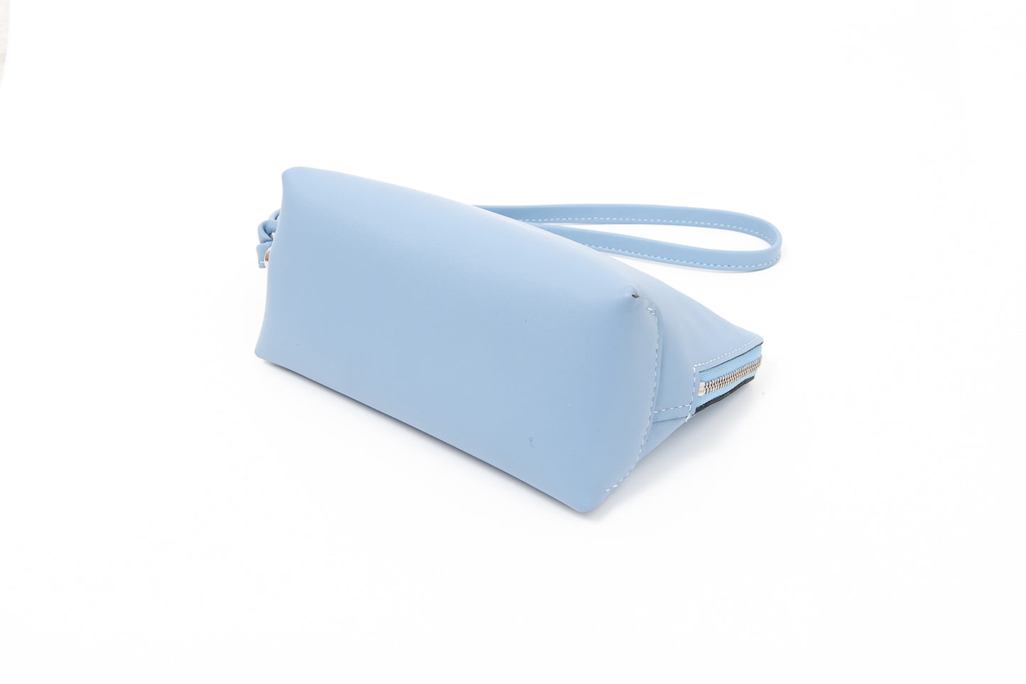 queue （クー）calf /aqua